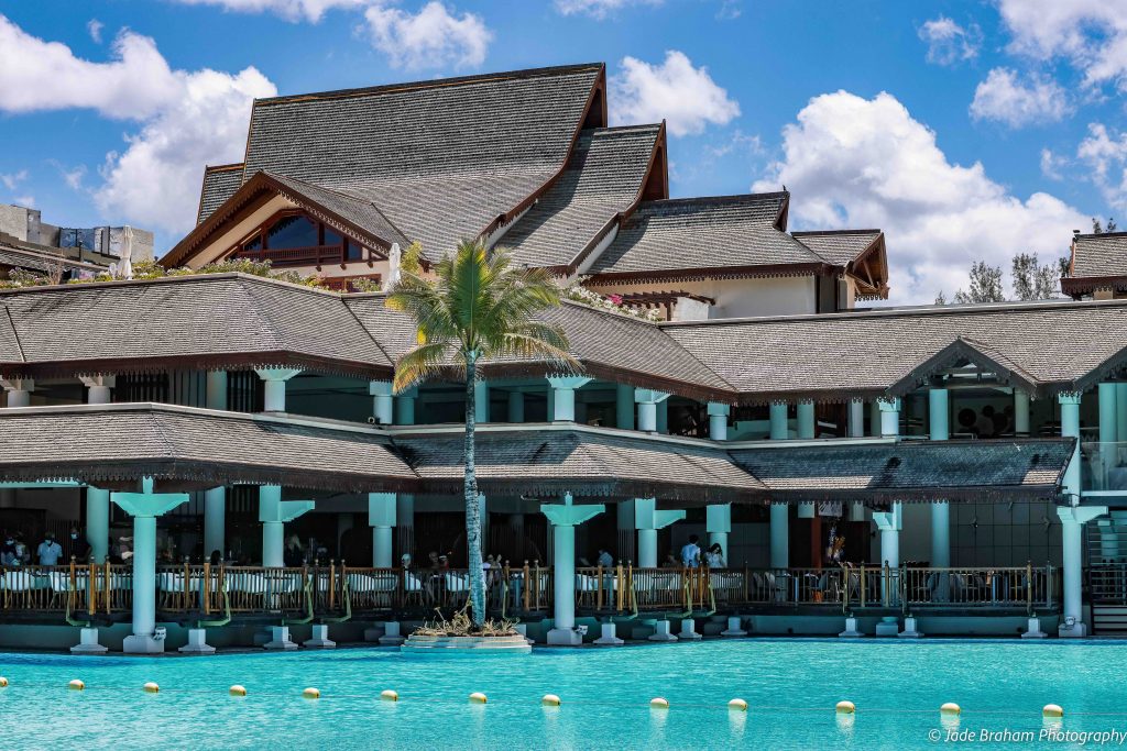 , Sofitel Mauritius L’Imperial Resort & Spa swimming pool