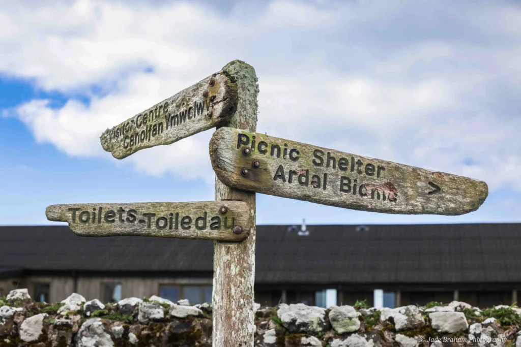 The Old Farmhouse Signpost
