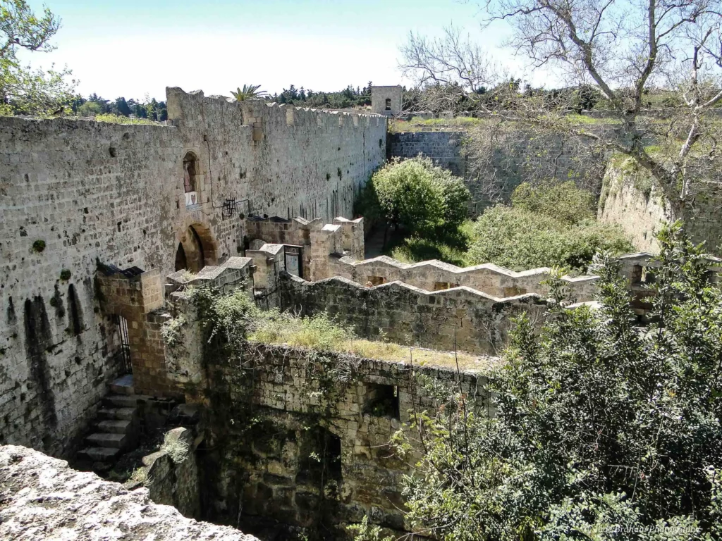 There are lots of ruins in Rhodes.